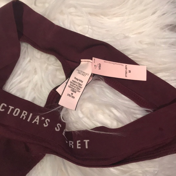 NWT Victorias Secret thong bundle - Picture 4 of 7